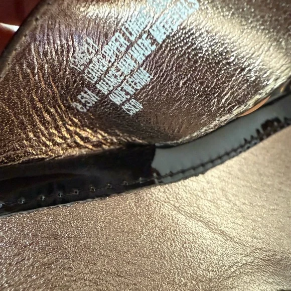 Sofft Women's Black Patent Sandals with Gold Accents - Picture 5 of 6